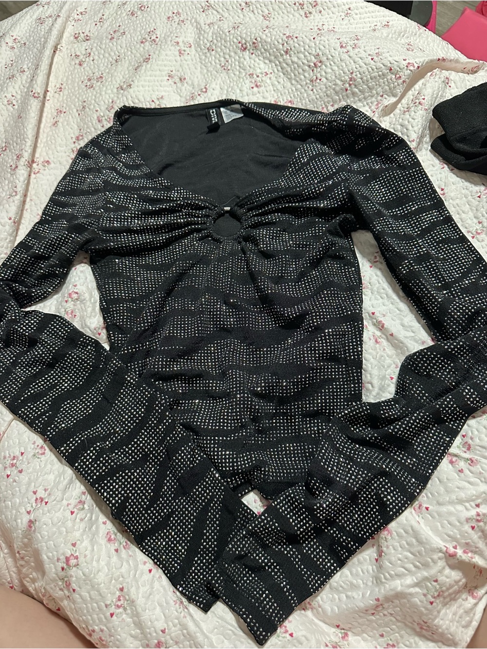 H&M Black Long-Sleeve Ring-Front Rhinestone Stripe Top